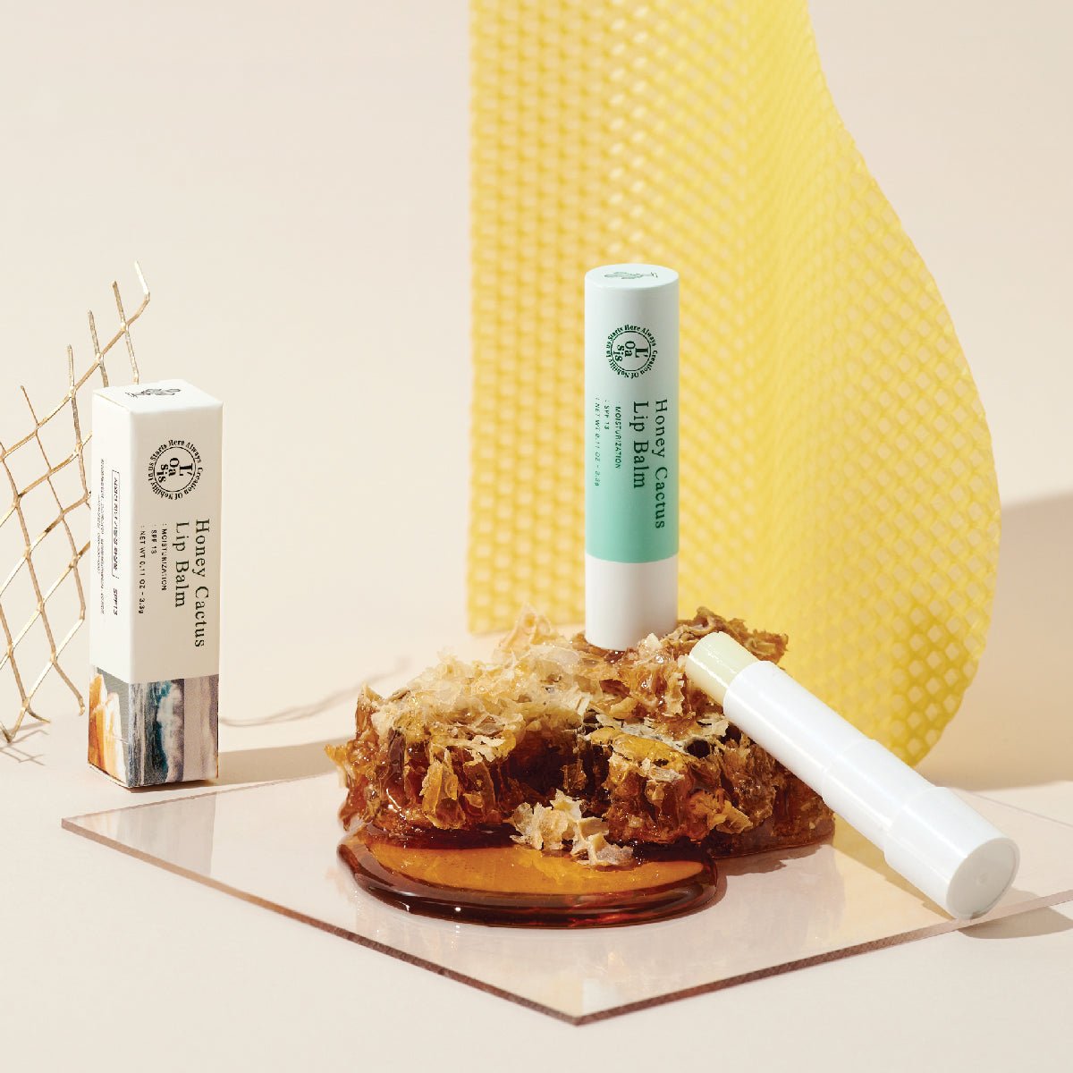 [Conisha] Oasis Honey Cactus Lip Balm SPF13 - Palace Beauty