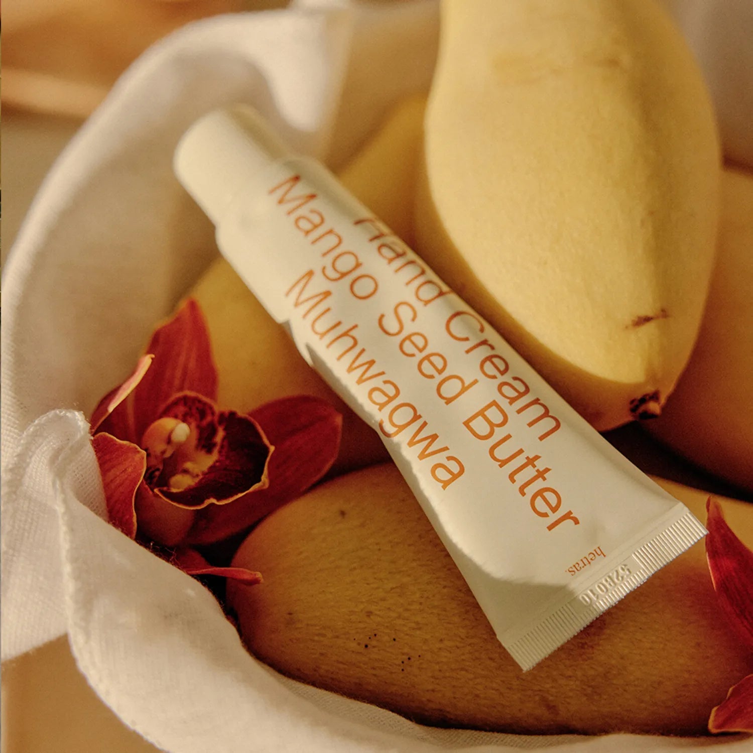 [hetras] Mango Seed Butter Perfume Hand Cream (50mL) Muhwagwa - Palace Beauty